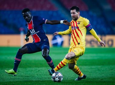 Messi perde pênalti, PSG segura empate e elimina o Barcelona na Champions