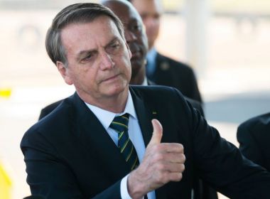 Bolsonaro prorroga regras especiais para cancelamento de eventos na pandemia