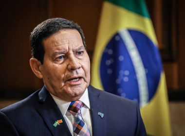 Mourão elogia delegado que criticou Salles e diz que madeireiras precisam apresentar documentos