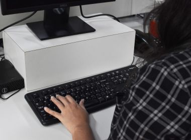 Congresso derruba veto e mantém R$ 3,5 bi para internet de alunos da rede pública