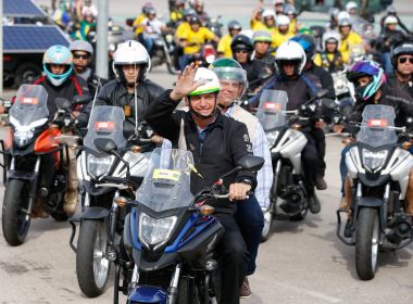 Após reunião com PM, 'motociata' com Bolsonaro muda trajeto e promete respeito a regras