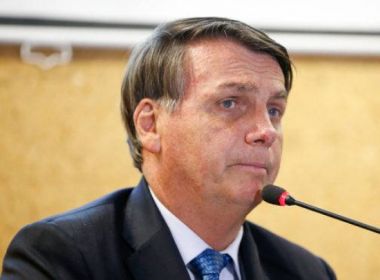 'Prevaricação se aplica a servidor público, não a mim', diz Bolsonaro sobre caso Covaxin