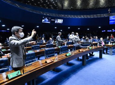 Senado aprova texto-base de projeto que abranda lei de improbidade; proposta voltará à Câmara