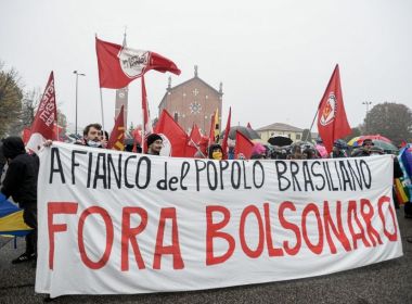 Cidade italiana acorda blindada em meio a atos pró e contra homenagem a Bolsonaro