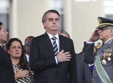 Exército mudou status militar de Bolsonaro para permitir matrícula da filha