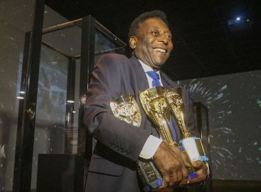 Jogadores negros foram protagonistas nos 5 títulos mundiais da seleção