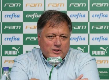 Barros chegou ao Palmeiras para ser dirigente mais discreto que Mattos