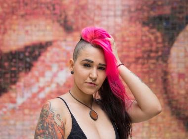 Atriz pornô Mila Spook diz que homem como diretor só quer saber da penetração