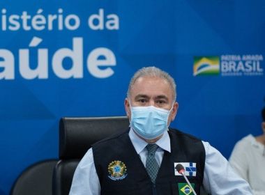 Queiroga acusa Doria de 'fazer palanque' com início da vacinação infantil