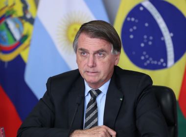 Bolsonaro diz que Brasil providenciará transporte para retorno de brasileiros da Ucrânia