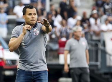 Jair admite alerta no Corinthians e fala em fazer algo diferente para final