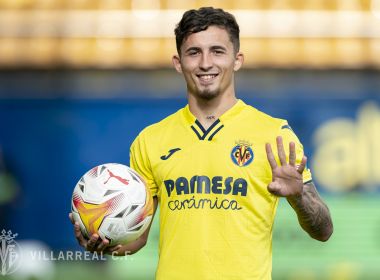 Jovem de 19 anos marca 4 gols em 53 minutos na Espanha e quebra recordes