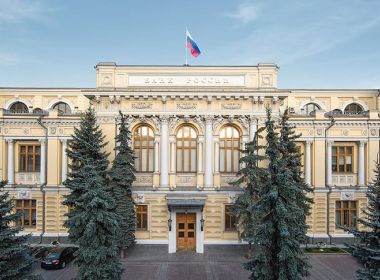 Reino Unido anuncia novas sanções, que miram Banco Central da Rússia