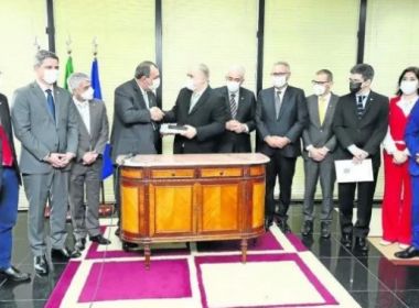 CPI da Covid empaca na PGR, e investigados entram na corrida eleitoral