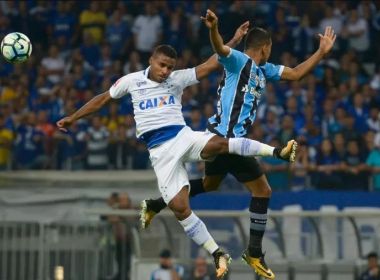 Títulos fazem de Cruzeiro x Grêmio o maior confronto da história da Série B