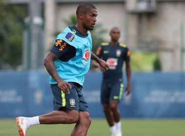 Marcelo e Douglas Costa são liberados para jogo contra a Bélgica