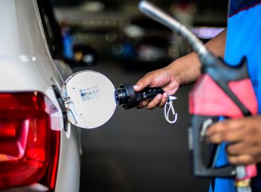 Governo estuda usar R$ 20 bi da União para estados zerarem ICMS de diesel e gás