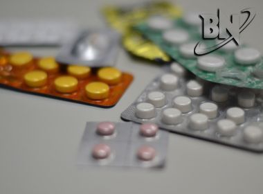 Estoque de medicamentos em baixa gera novo alerta de entidades ao Ministério da Saúde