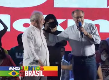 Alckmin é vaiado em evento de Lula em Natal