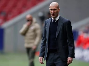 Zidane toma decisão e não vai treinar o PSG nesta temporada, diz jornal