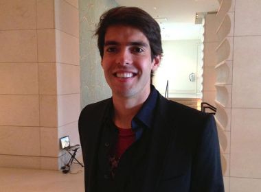 Caçula do penta, Kaká vê 'problema nenhum' em estrangeiro à frente da seleção