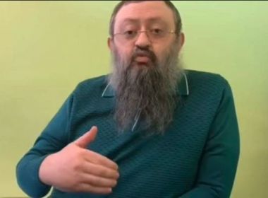 Vladimir Zelenko, médico que inspirou Trump a defender o 'kit Covid' morre aos 48 anos