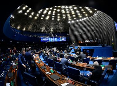 Base de Bolsonaro e oposição batalham por controle e início da CPI do MEC