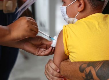 Ministério planeja remanejamento de doses para crianças de 3 e 4 anos entre estados 