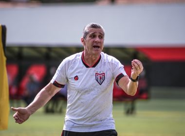 Atlético-GO demite Jorginho após derrota e antes de semi contra o São Paulo