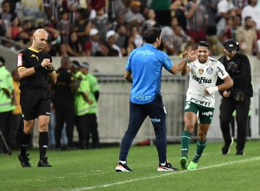 'Vou levar a bola para casa', celebra Rony após gol de bicicleta pelo Palmeiras