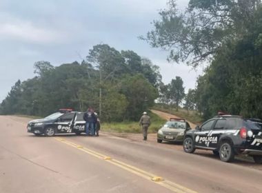 Filho de policial é apreendido após roubar viatura e armas de delegacia no RS