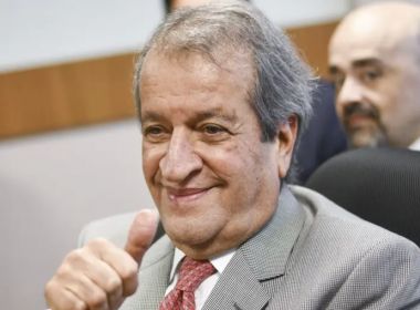 Presidente do partido de Bolsonaro diz que fundão não é suficiente e pede doações