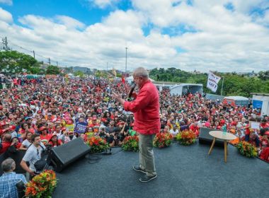 Lula troca debate por comício após ele mesmo propor pool à imprensa