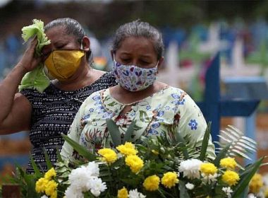 Brasil registra 52 mortes por Covid e mais de 5 mil casos