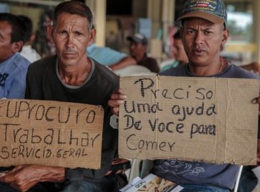 No que depender de mim, vamos acolher venezuelanos, diz Bolsonaro