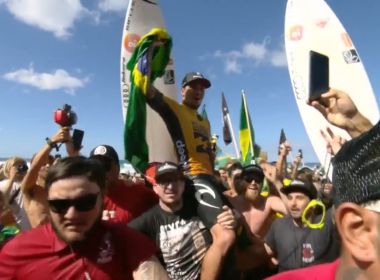Gabriel Medina é campeão mundial de surfe pela segunda vez