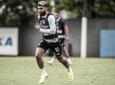 Após Rodrigo Caio, Flamengo quer mais três reforços e sonha com Gabigol