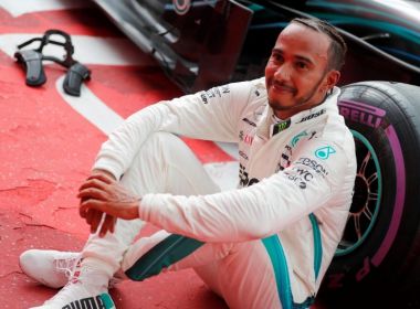 Apesar de números impressionantes, Hamilton ainda enfrenta resistência Inglaterra