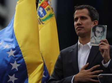 Parlamento Europeu reconhece Guaidó como presidente interino da Venezuela