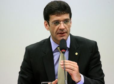PF decide investigar esquema de laranjas ligado a ministro do Turismo de Bolsonaro