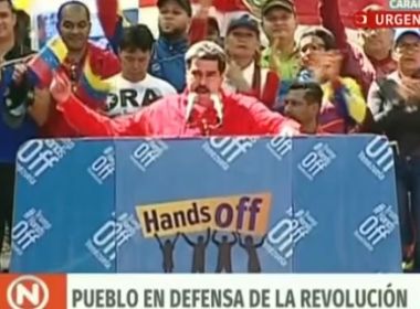 Maduro pede a povo que o defenda em discurso em Caracas