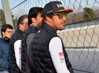 Alonso é anunciado embaixador da McLaren e fará testes com carro da F-1