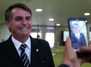 Após polêmicas, governo Bolsonaro escala militar para coordenar redes sociais