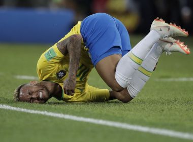 Presidente da Fifa ri sobre desempenho de Neymar na Copa do Mundo