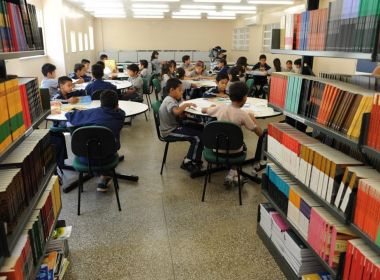 Governo Bolsonaro suspende avaliaÃ§Ã£o de alfabetizaÃ§Ã£o por dois anos