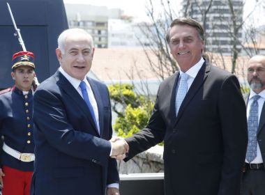 Premiê israelense recebe Bolsonaro em meio à campanha eleitoral