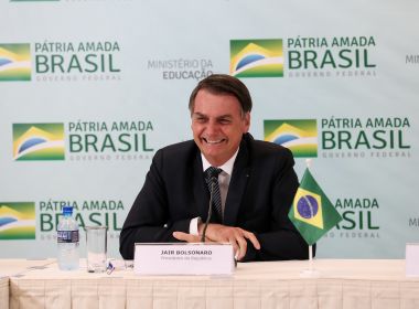 Bolsonaro propõe reduzir verba para cursos de sociologia e filosofia no país