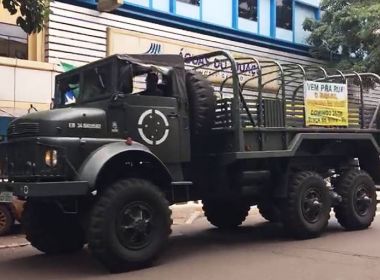 Caminhões do Exército são usados em convocação de ato pró-Bolsonaro no PR