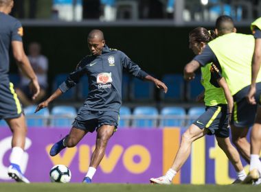 Fernandinho dispensa folga da seleção para melhorar condicionamento físico