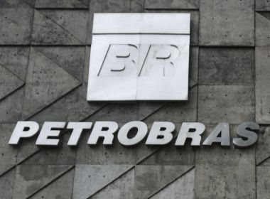 Petrobras reduz preço da gasolina em 3%